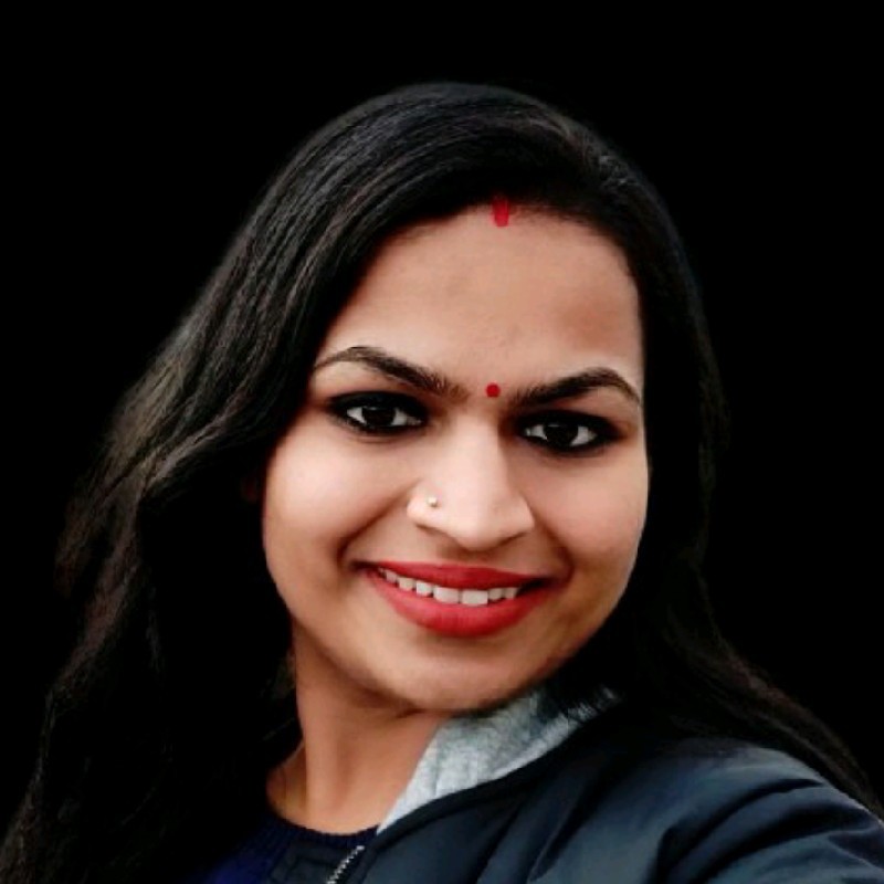 Ca Komal Bansal-logo