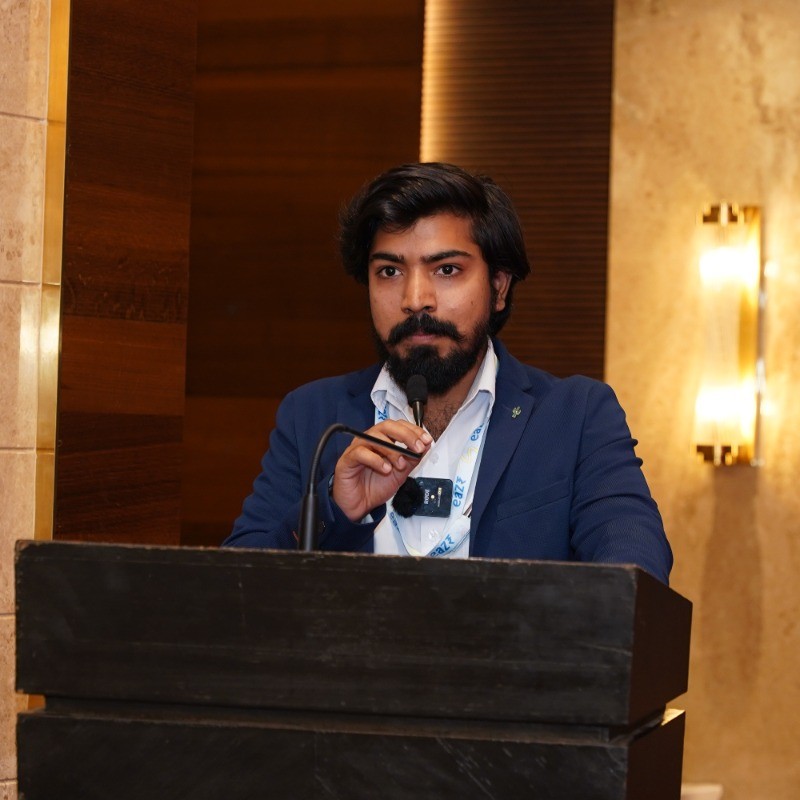 Hitesh Ahuja-logo