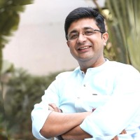 Nitesh Pant-logo