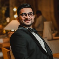 Pranav Sanghvi-logo
