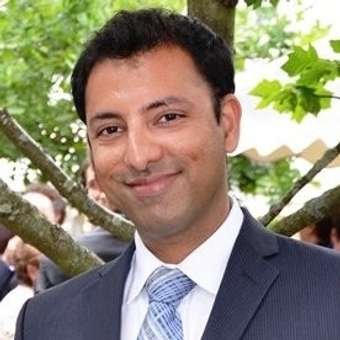 Rohit Chawla-logo