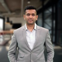Sumeet Kabra-logo